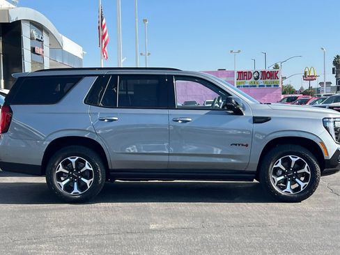 New 2026 GMC Yukon AT4 w/ AT4 Premium Package AWD/4WD image 4