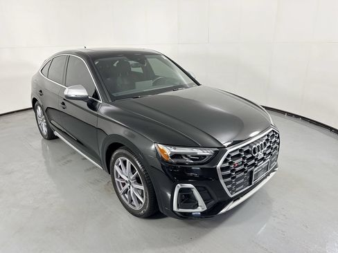 Used 2023 Audi SQ5 Prestige AWD/4WD image 32