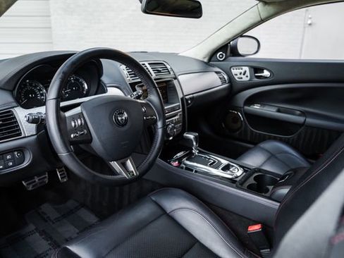 Used 2009 Jaguar XKR R image 2