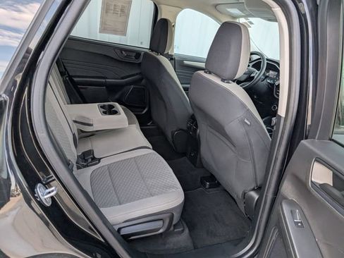 Used 2022 Ford Escape SE w/ Convenience Package image 29