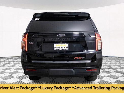 Used 2023 Chevrolet Suburban RST w/ Luxury Package image 15