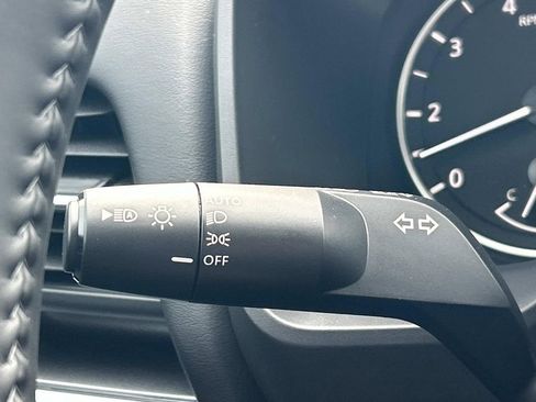 New 2026 Nissan Rogue SV AWD/4WD image 34