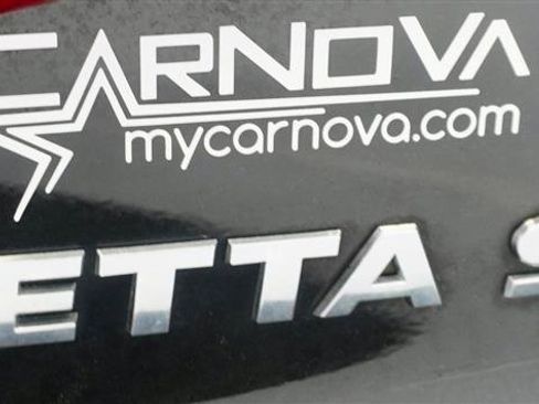 Used 2017 Volkswagen Jetta SE image 39