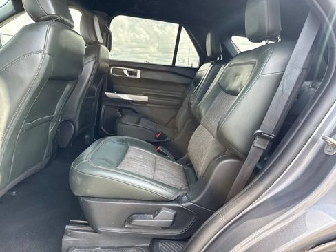 Used 2022 Ford Explorer Timberline AWD/4WD image 9