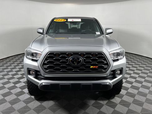 Certified 2023 Toyota Tacoma TRD Off-Road AWD/4WD image 2