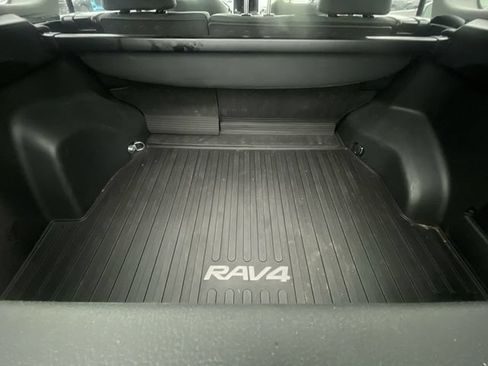 Certified 2023 Toyota RAV4 LE AWD/4WD image 12