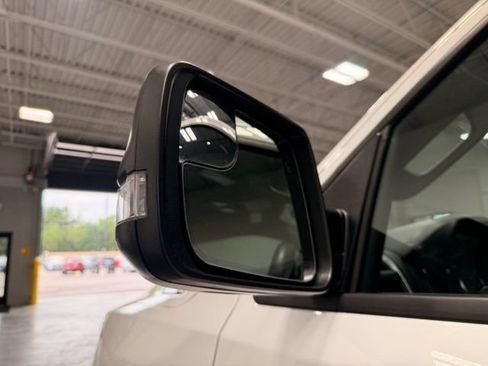 Used 2023 RAM 1500 Big Horn AWD/4WD image 16