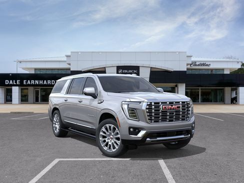 New 2026 GMC Yukon XL Denali w/ Denali Reserve Package AWD/4WD image 2