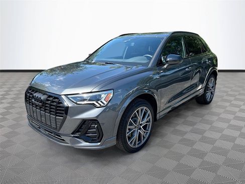 Used 2025 Audi Q3 2.0T Premium Plus w/ Premium Plus Package AWD/4WD image 3