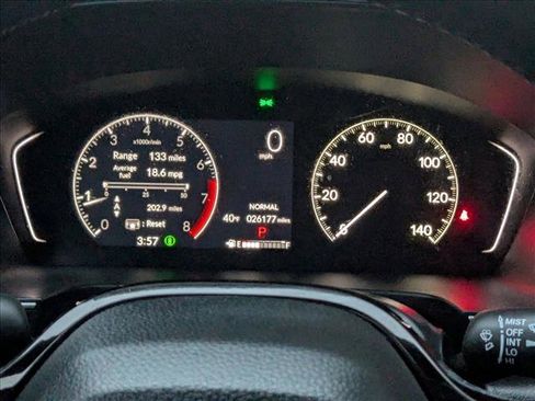 Used 2023 Honda Pilot Touring image 11