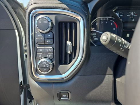 Used 2021 GMC Sierra 1500 SLT w/ SLT Premium Plus Package image 28