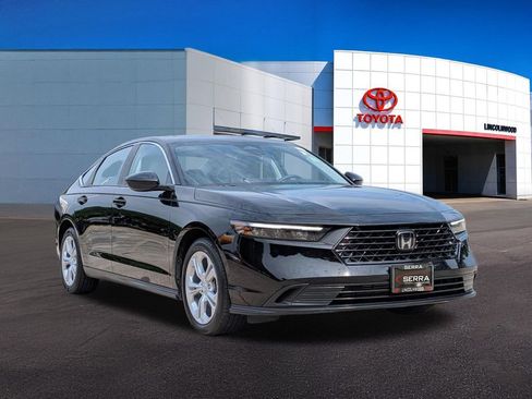 Used 2025 Honda Accord LX image 7
