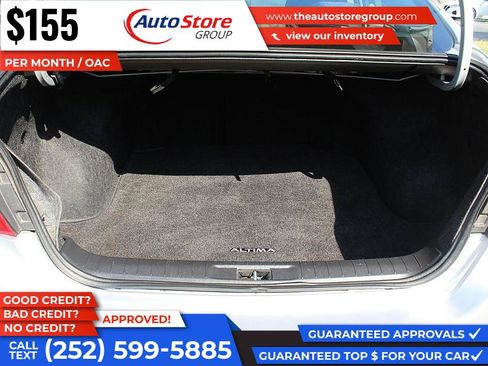 Used 2016 Nissan Altima 2.5 SR w/ LED Appearance Package FWD image 10