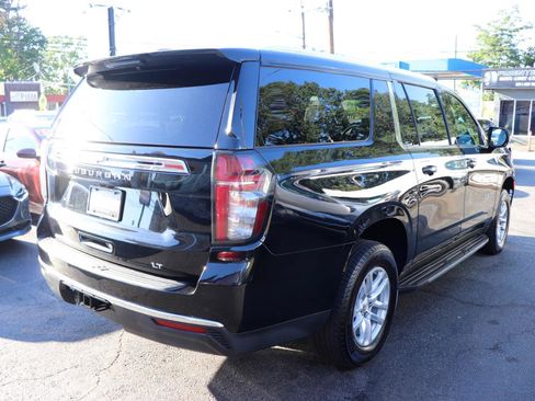 Used 2023 Chevrolet Suburban LT AWD/4WD image 5