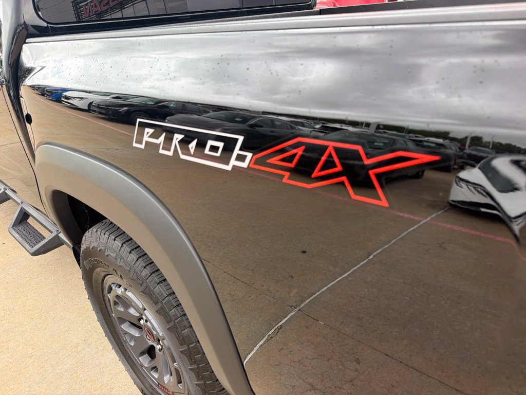 Used 2026 Nissan Frontier PRO-4X w/ Tow Package AWD/4WD image 10