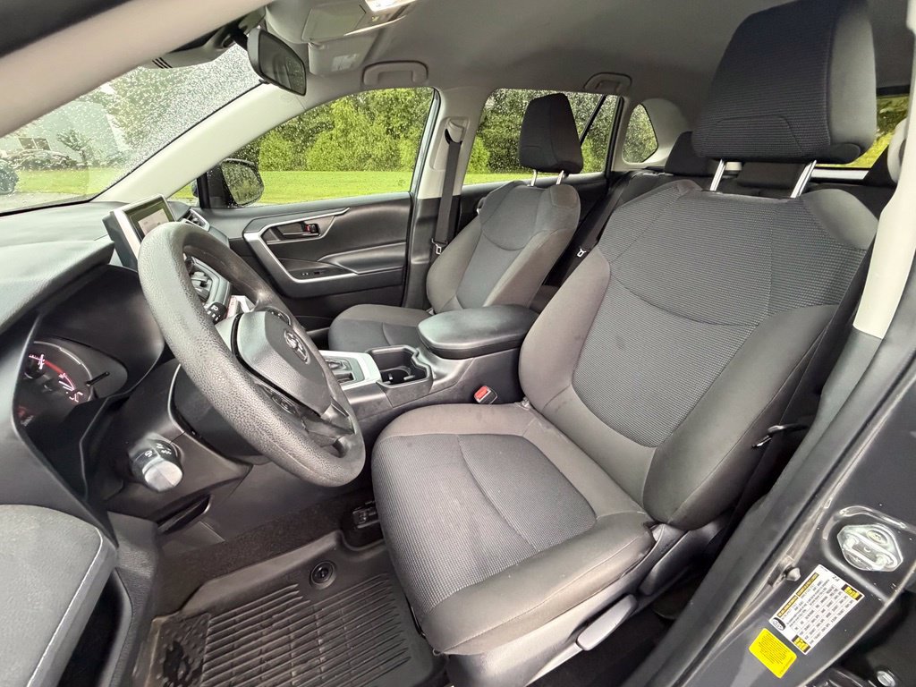 Used 2025 Toyota RAV4 LE FWD image 11