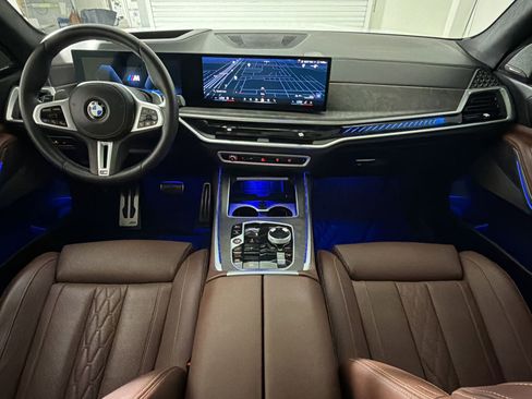 Used 2025 BMW X7 M60i w/ Executive Package AWD/4WD image 12