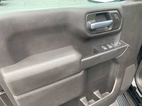 Certified 2021 Chevrolet Silverado 1500 Custom AWD/4WD image 20