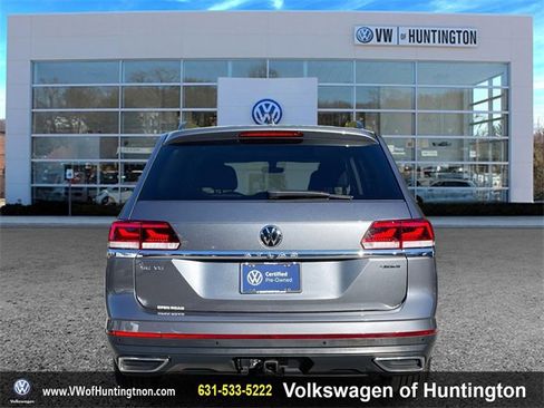 Certified 2023 Volkswagen Atlas SE w/ Panoramic Sunroof Package image 7