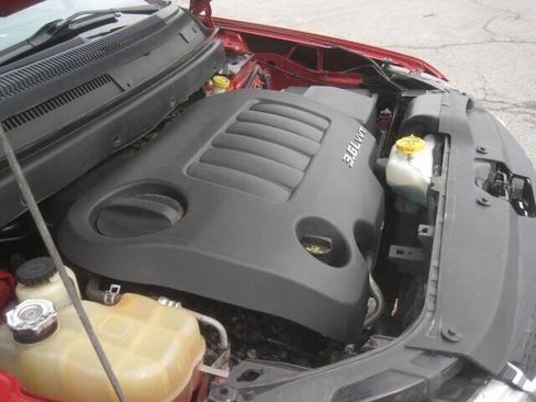 Used 2014 Dodge Journey SXT AWD/4WD image 32