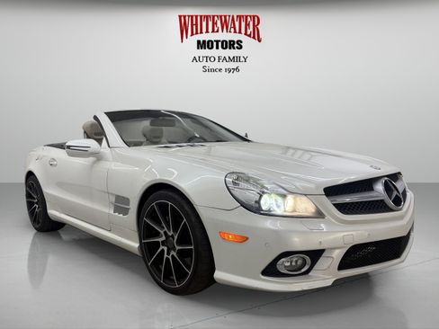 Used 2011 Mercedes-Benz SL 550 image 8