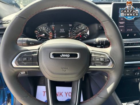 Used 2023 Jeep Compass Trailhawk w/ Trailhawk Convenience Group AWD/4WD image 19