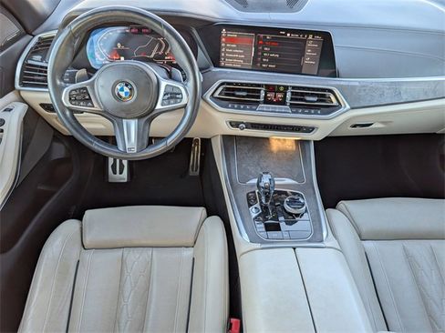 Used 2019 BMW X5 xDrive40i w/ M Sport Package image 6