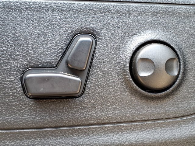 Used 2026 RAM 1500 Big Horn AWD/4WD image 14