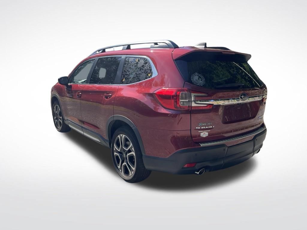 Used 2024 Subaru Ascent Limited w/ Technology Package AWD/4WD image 3