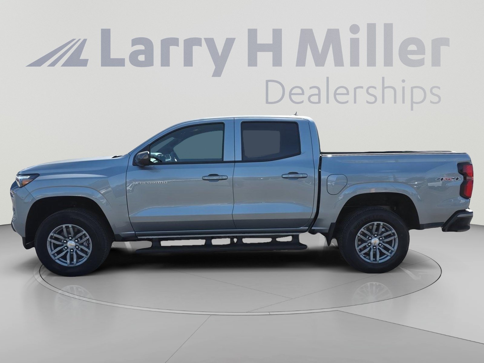 New 2026 Chevrolet Colorado LT w/ LT Convenience Package AWD/4WD image 5