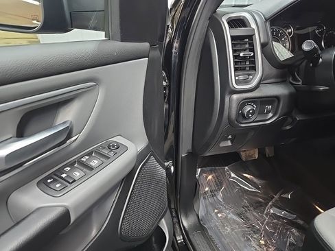 Used 2021 RAM 1500 Big Horn/Lone Star image 27