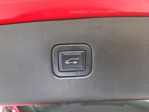 Certified 2023 Chevrolet Blazer RS w/ Driver Confidence II Package image 38