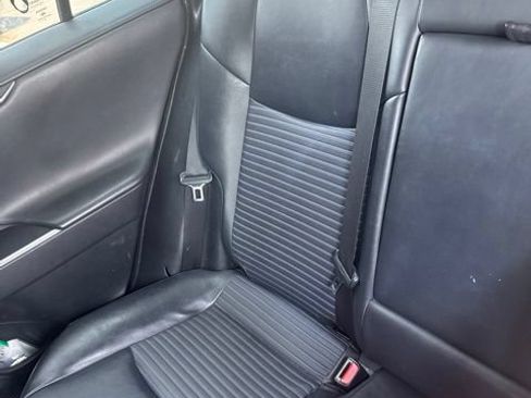 Used 2019 Toyota RAV4 XSE AWD/4WD image 6