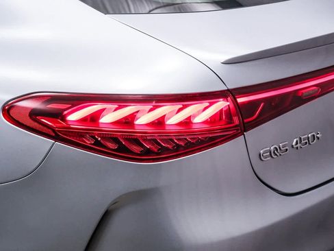 Certified 2022 Mercedes-Benz EQS 450+ Sedan w/ Exclusive Trim Package image 7