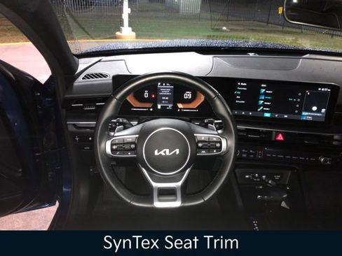 Used 2025 Kia K5 GT image 35