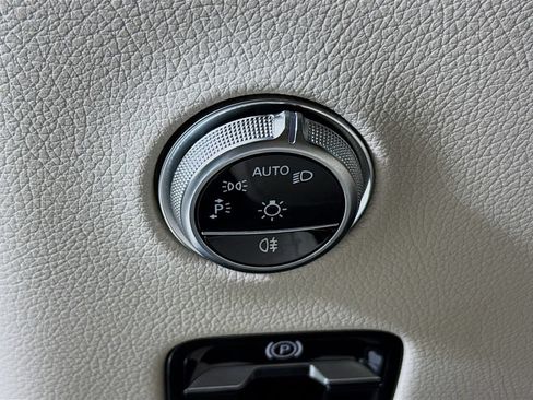 New 2026 Mercedes-Benz GLC 300 4MATIC image 10