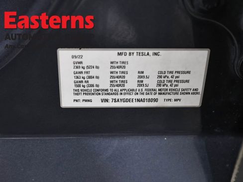 Used 2022 Tesla Model Y Long Range image 30