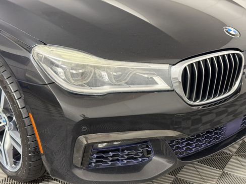 Used 2016 BMW 750i xDrive AWD/4WD image 12