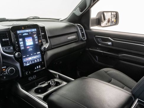 Used 2025 RAM 1500 Big Horn AWD/4WD image 11