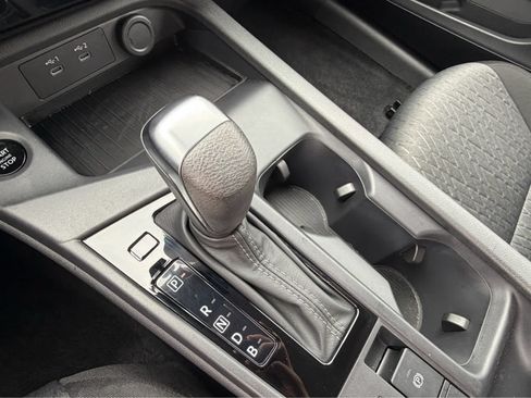 Used 2026 Nissan Sentra SV w/ Floor Mat Package FWD image 28