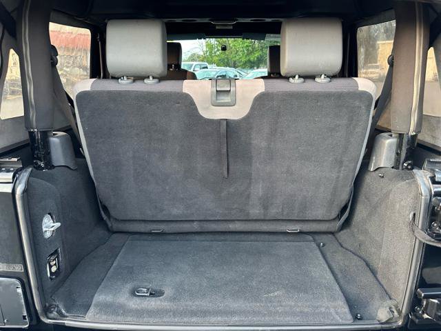 Used 2007 Jeep Wrangler X AWD/4WD image 14