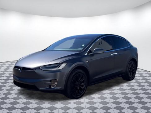 Used 2020 Tesla Model X Long Range AWD/4WD image 3