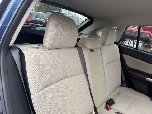 Used 2017 Subaru Crosstrek 2.0i Premium w/ Popular Package #2 image 12