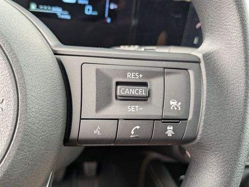 New 2025 Nissan Kicks SV w/ SV Premium Package image 11