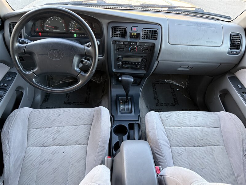Used 2001 Toyota 4Runner SR5 RWD image 26
