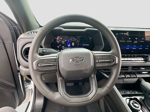 New 2026 Chevrolet Colorado Trail Boss AWD/4WD image 12