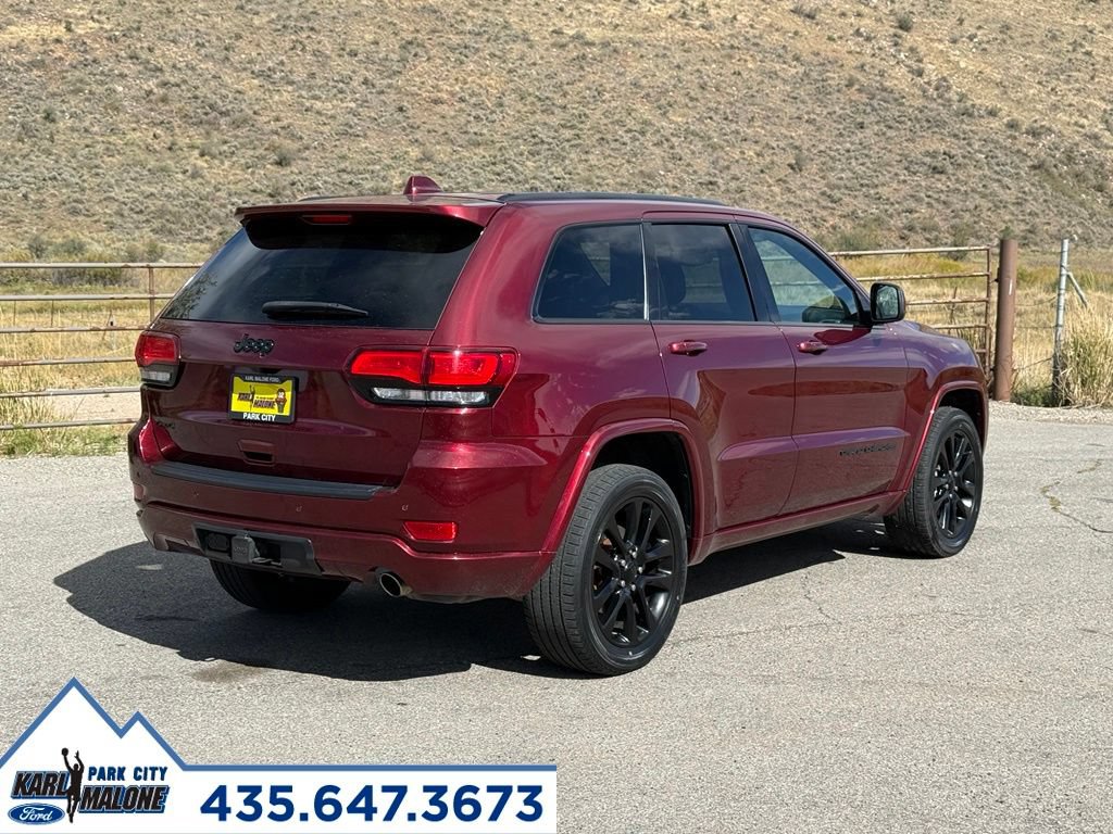 Used 2020 Jeep Grand Cherokee Altitude AWD/4WD image 5