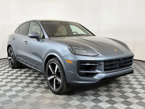 New 2026 Porsche Cayenne Coupe image 8