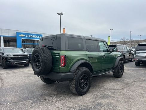 Used 2024 Ford Bronco Wildtrak image 3