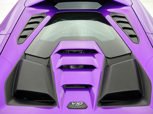 Used 2024 Lamborghini Huracan Tecnica RWD image 15